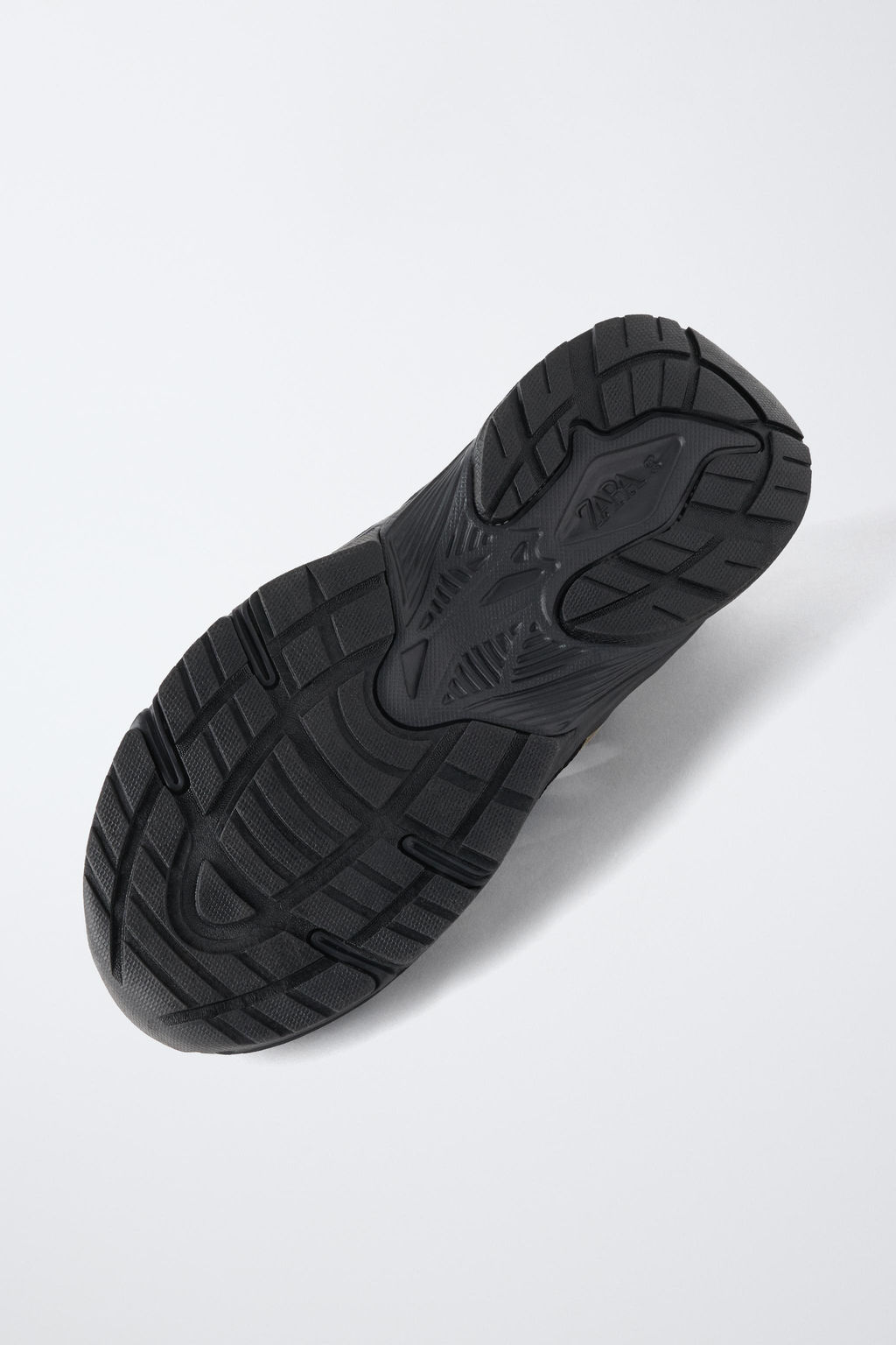 ZAPATILLA DEPORTIVA CANGREJERA / Negro