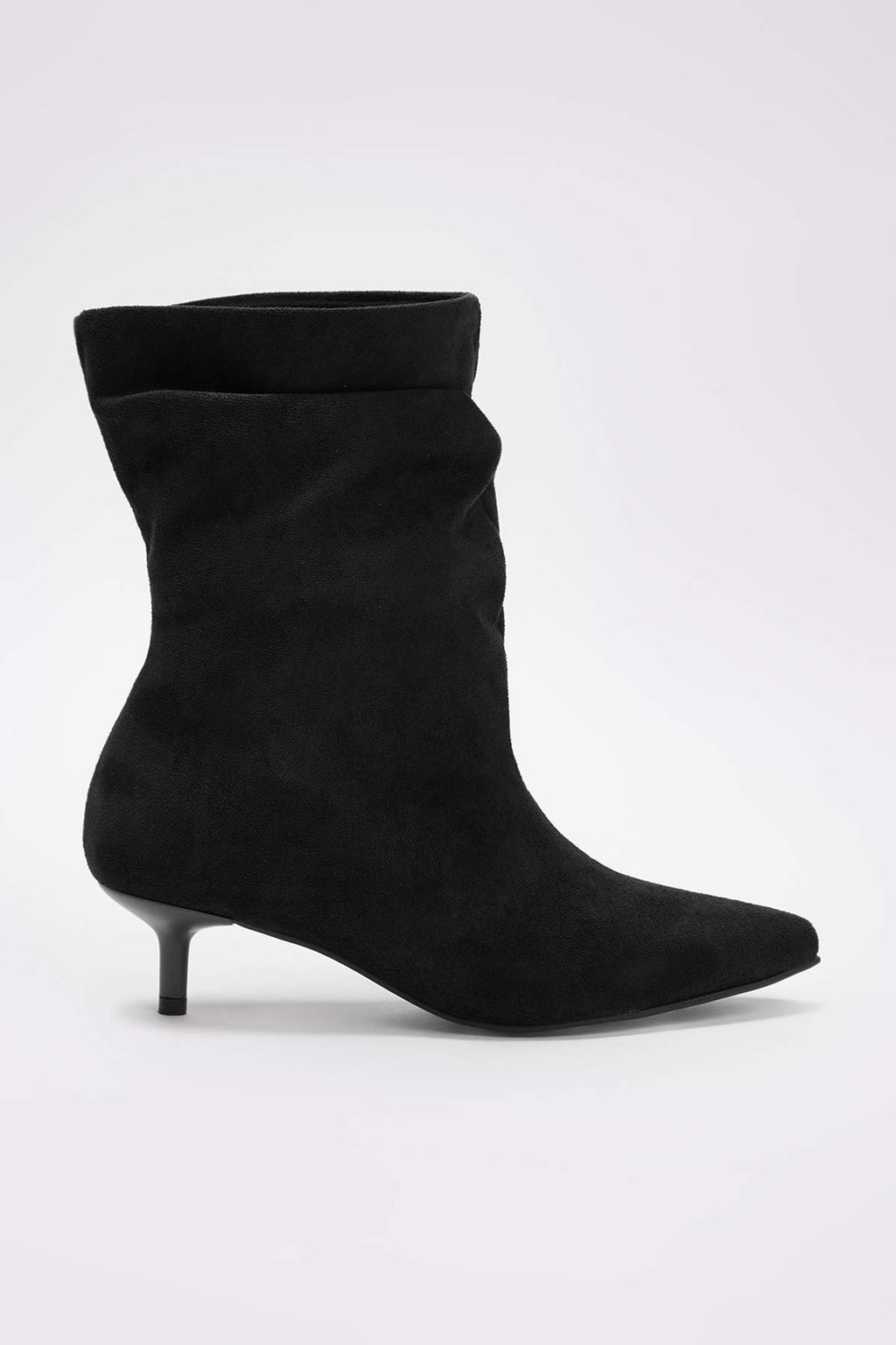 Siyah Suet Sivri Burun Kad?n Kitten Topuklu Yar?m Bot TAKAW26BO00088 - Trendyolmilla фото 3