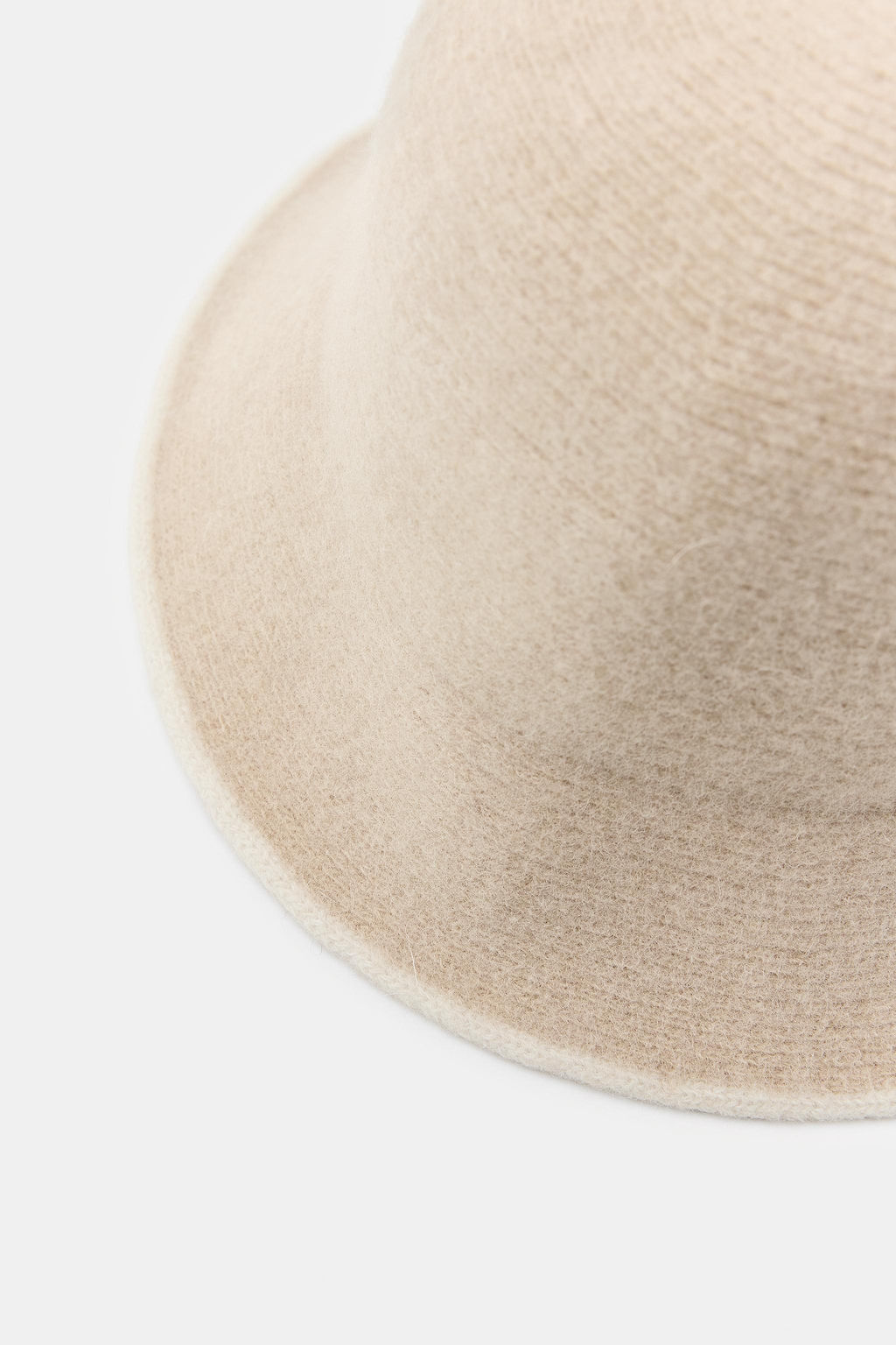 CONTRAST WOOL BEANIE - Zara фото 3