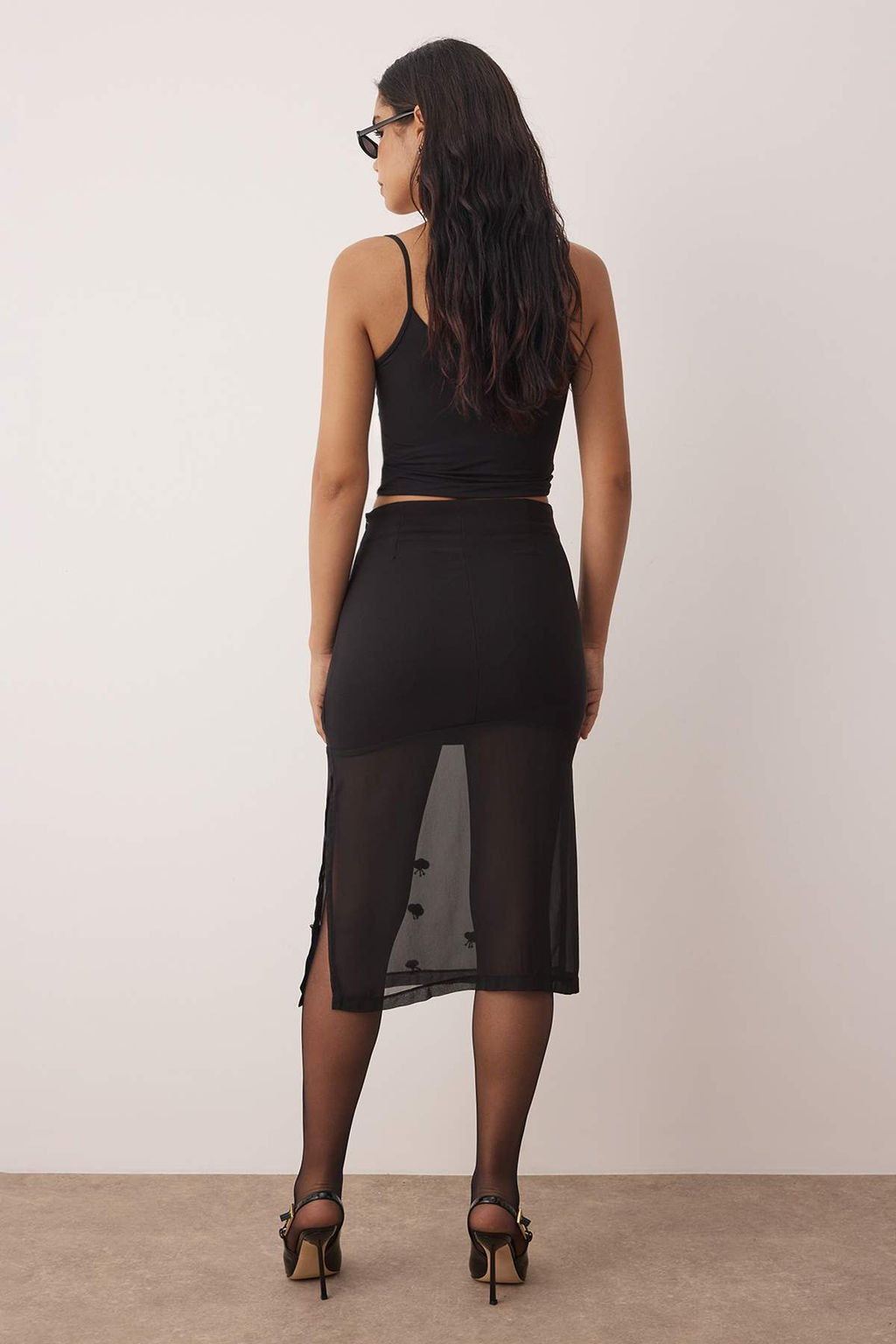 Siyah Tas Aplikeli Midi Party Etek TPRAW26ET00000 - Trendyolmilla фото 4