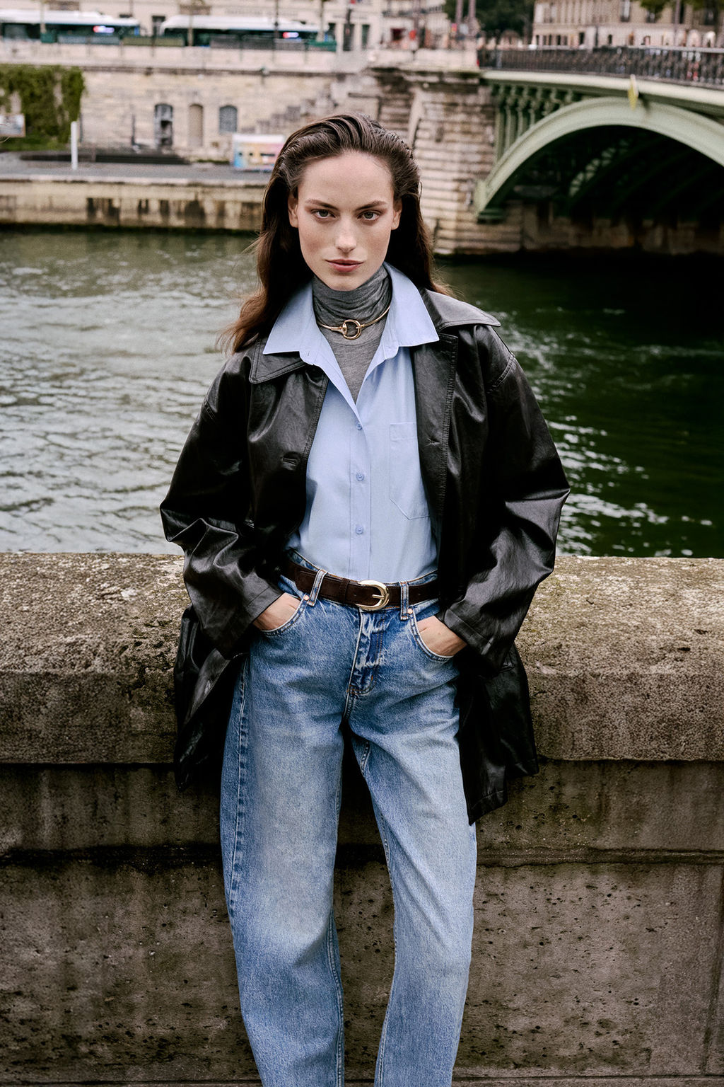 Mavi Yuksek Bel Pacas? Kesikli Az Esnek Wide Leg/Genis Paca Jeans TWOAW26JE00081