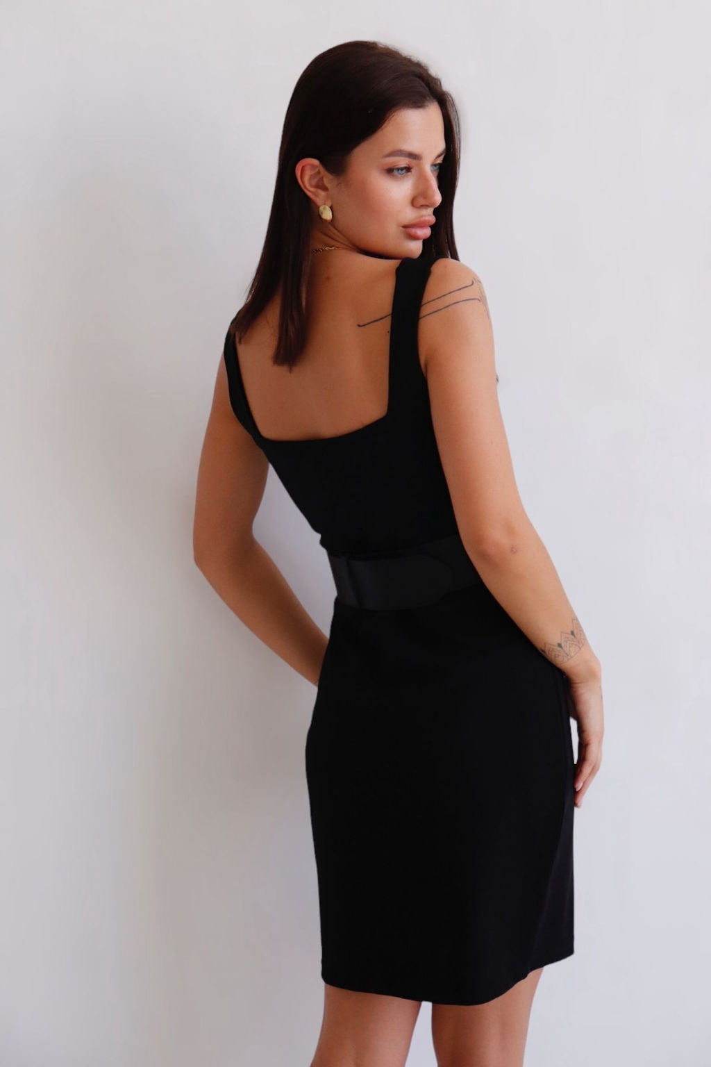 Платье с вырезом каре чёрное - Martichelli фото 20