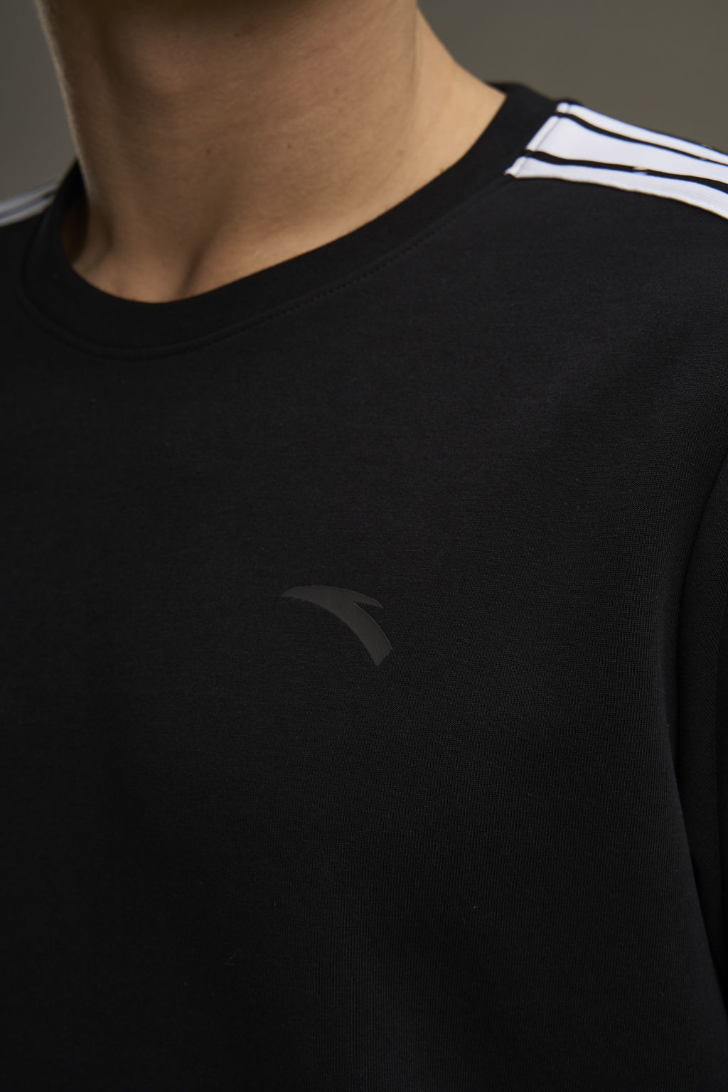 Свитшот Черный - Anta фото 5