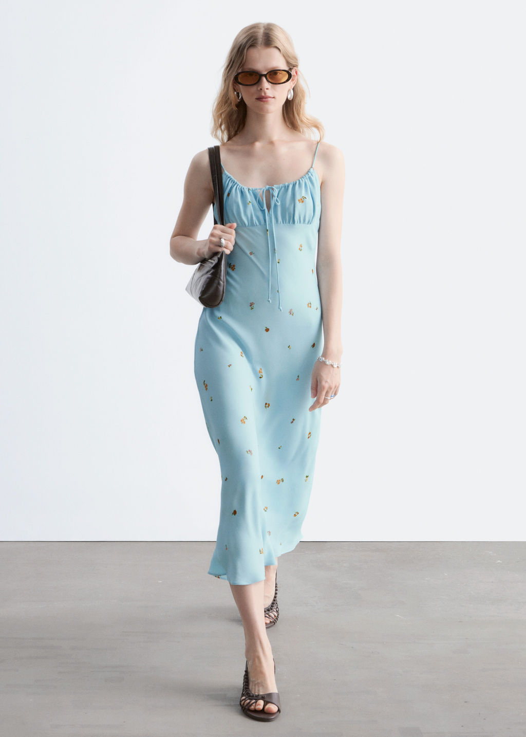 Vestido midi con cordones de ajuste - H&m фото 4