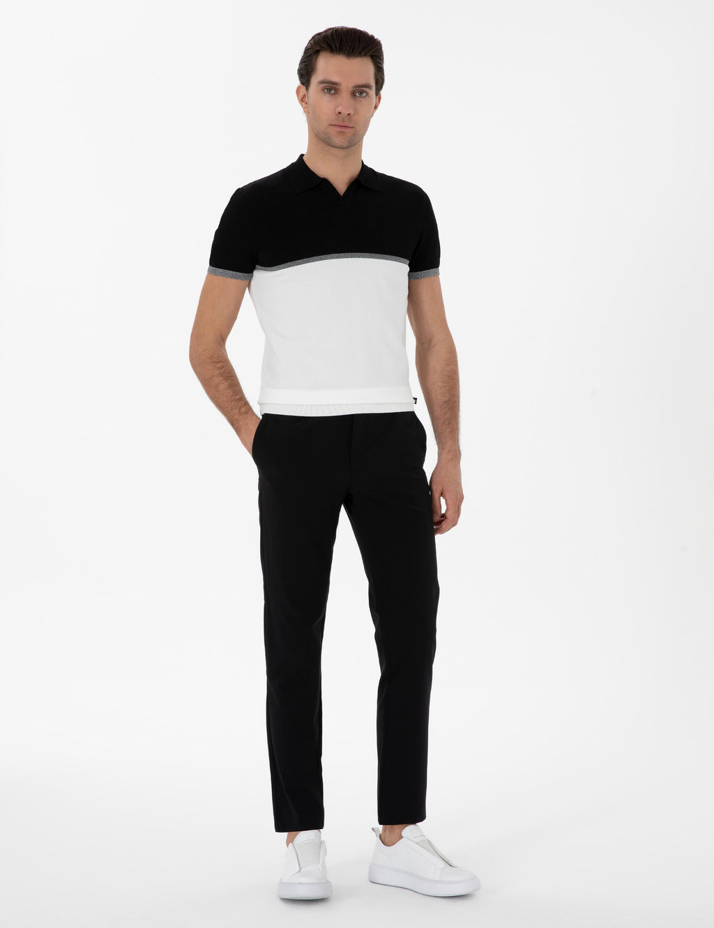 Siyah Slim Fit Apa_ Yaka Triko T-shirt