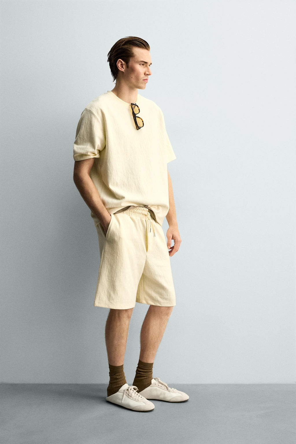 BERMUDA JOGGER ESTRUCTURA / Mantequilla - Zara фото 4