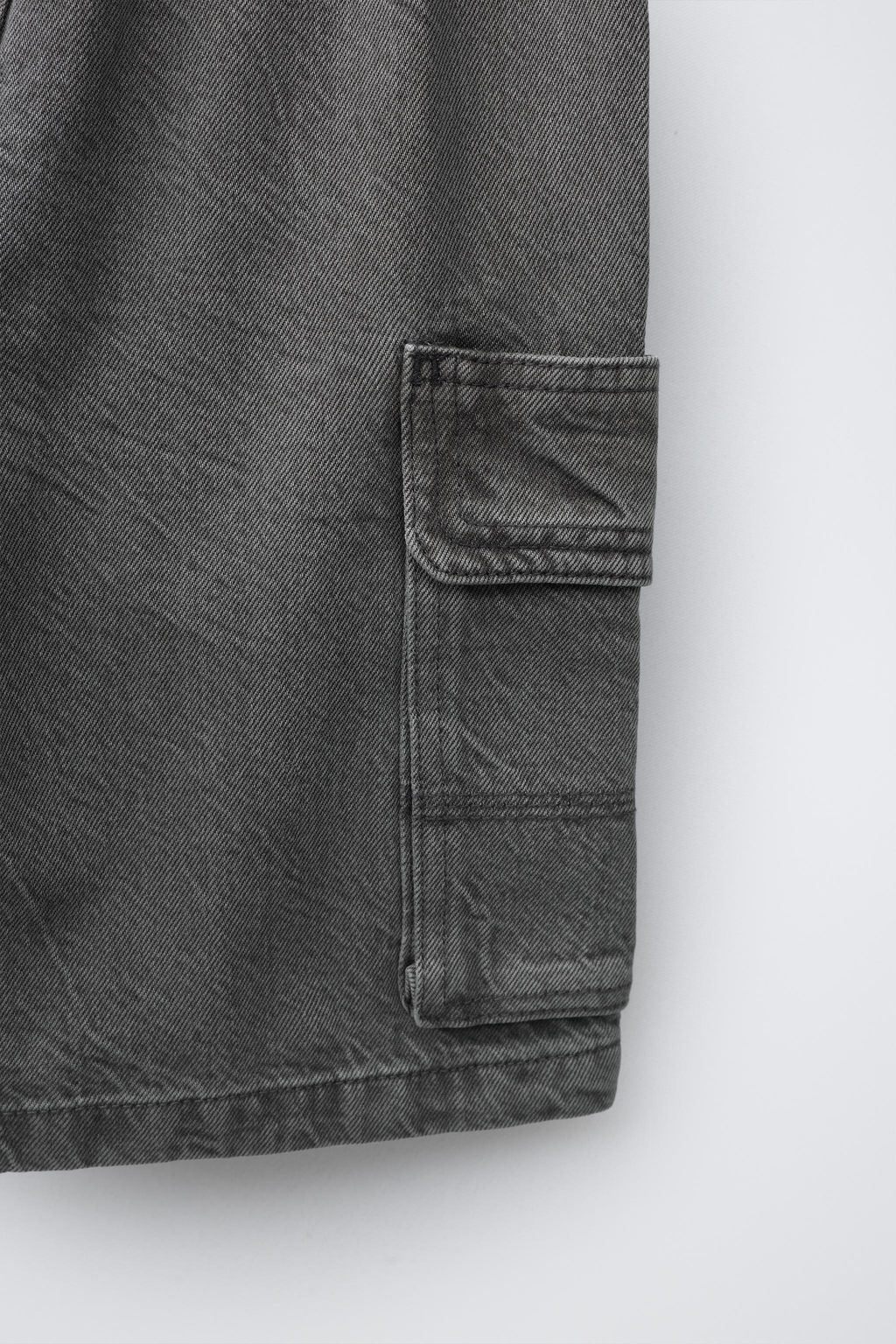 BERMUDA CARGO / Gris antracita