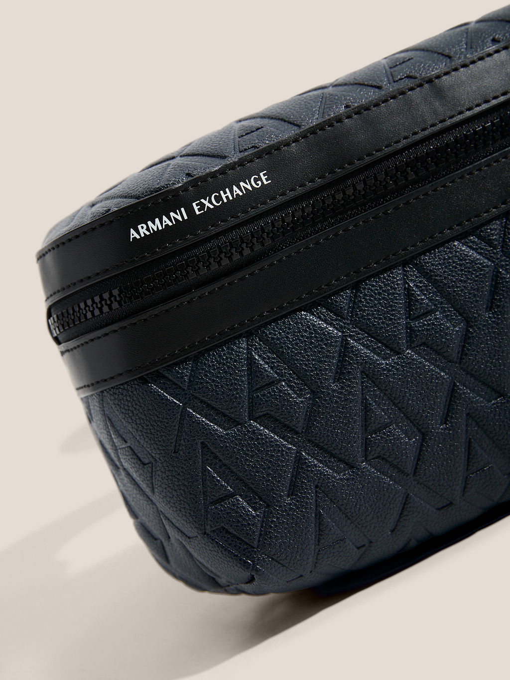 Поясная сумка ARMANI EXCHANGE LIAM