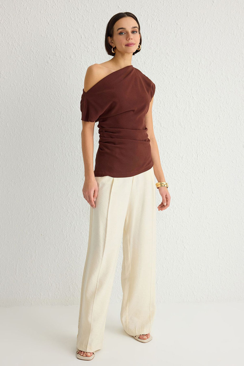 Trendyolmilla Siyah Kay?k Yaka Fitted Dokuma Bluz TWOSS24BZ00353 фото 9