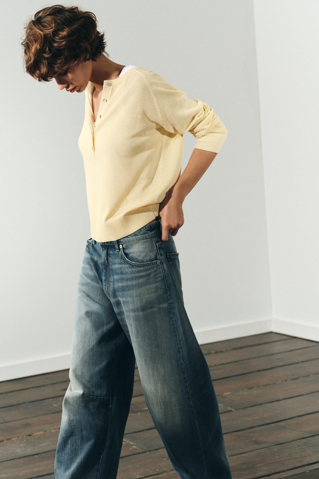 TRF MID-WAIST BAGGY BALLOON JEANS - Zara фото 5