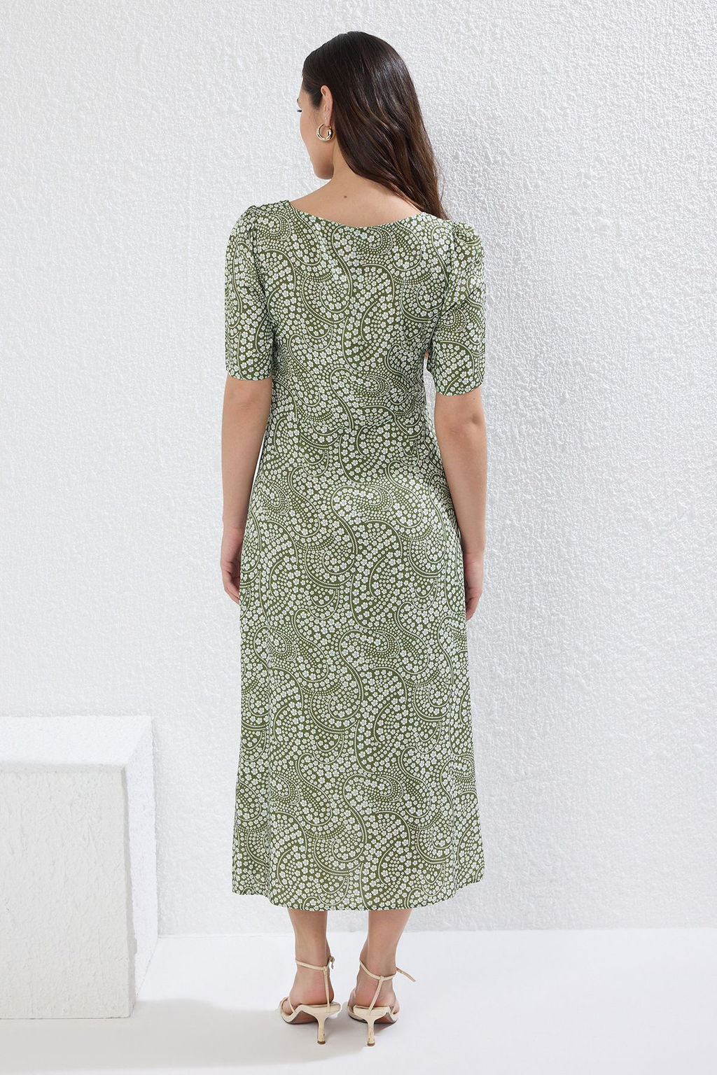 Yesil A Kesim Sal Desenli Midi Dokuma Elbise TWOSS23EL00487