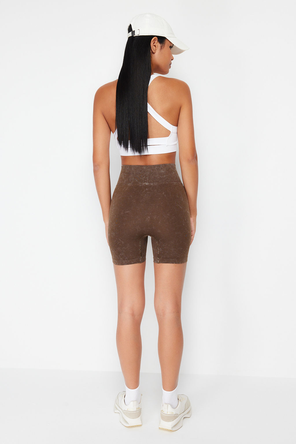 TRENDYOLMILLA Siyah Seamless/Dikissiz Y?kamal? Orme Spor Sort/K?sa Tayt THMSS23TY00034  фото 7