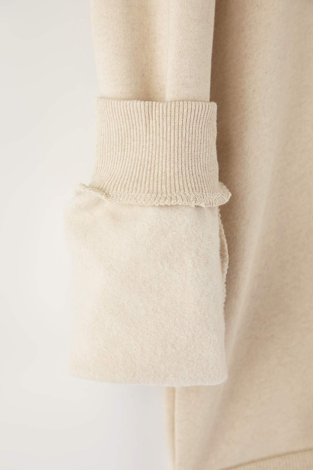 Siyah Regular/Normal Kesim Dik Yaka Kal?n Ici Polarl? Sweatshirt TMNAW26SW00021 - Trendyolmilla фото 11