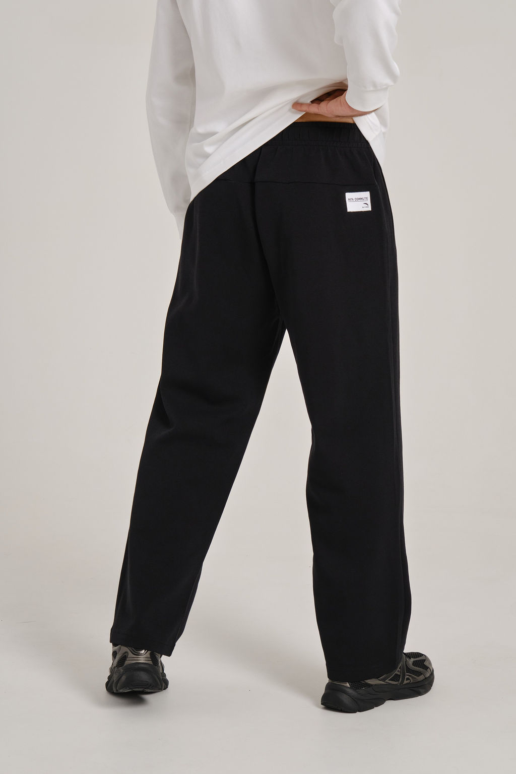 Брюки трикотажные Черный COMMUTE Knit Track Pants - Anta фото 8