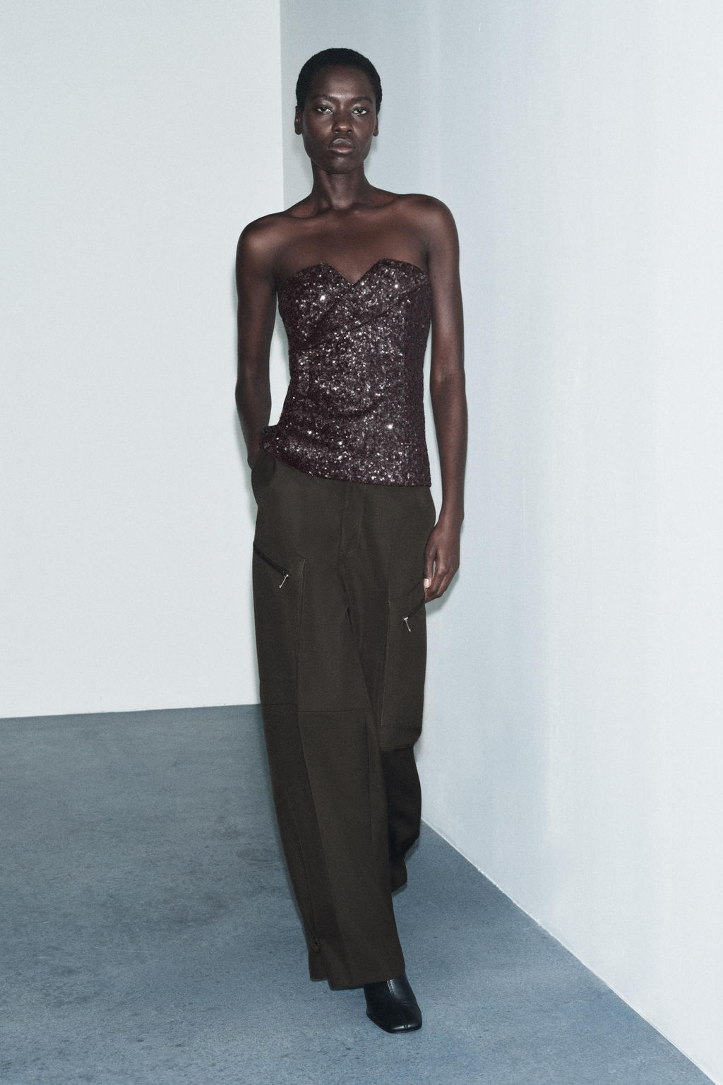 ZW COLLECTION LIMITED EDITION CARGO TROUSERS WITH ZIP