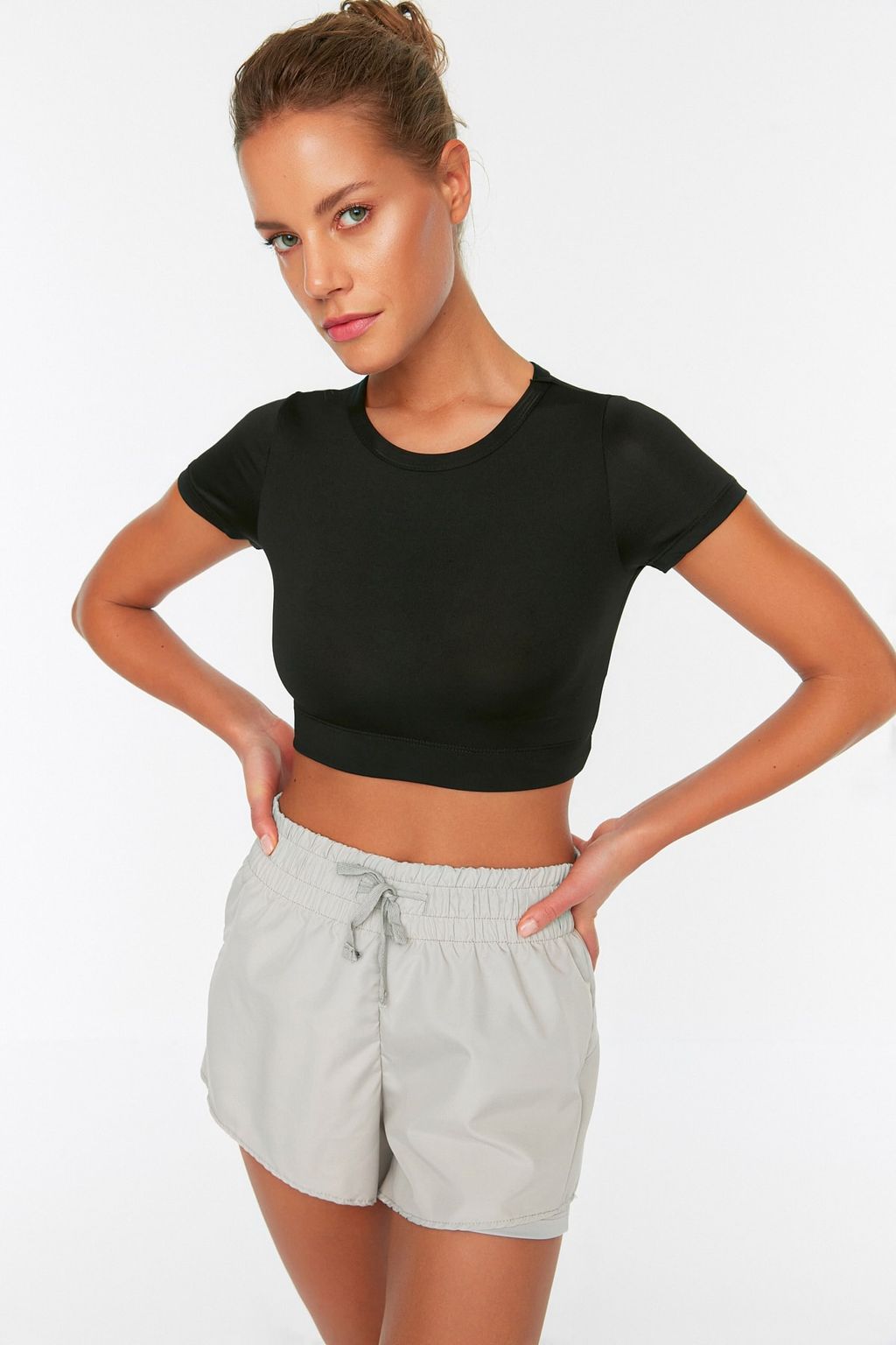Gri Parasut Kumas 2 Katmanl? Ici Sortlu Orme Spor Sort TWOAW21SR0012