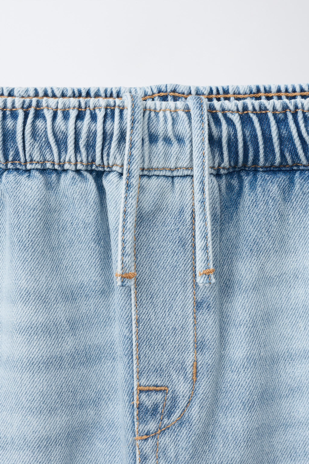 BERMUDA DENIM BARREL / Azul medio