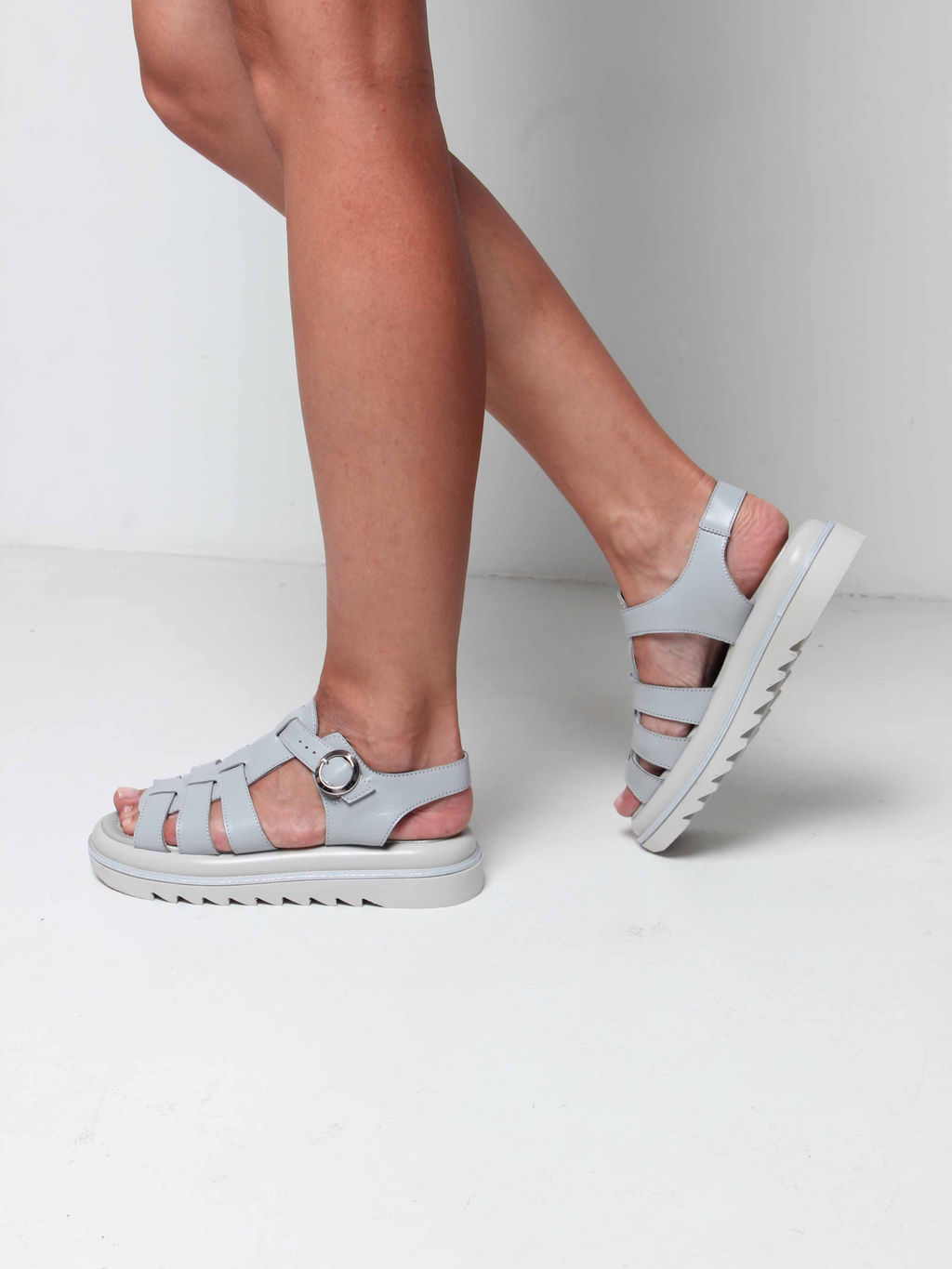 Босоножки 2025.2525gr. Серый