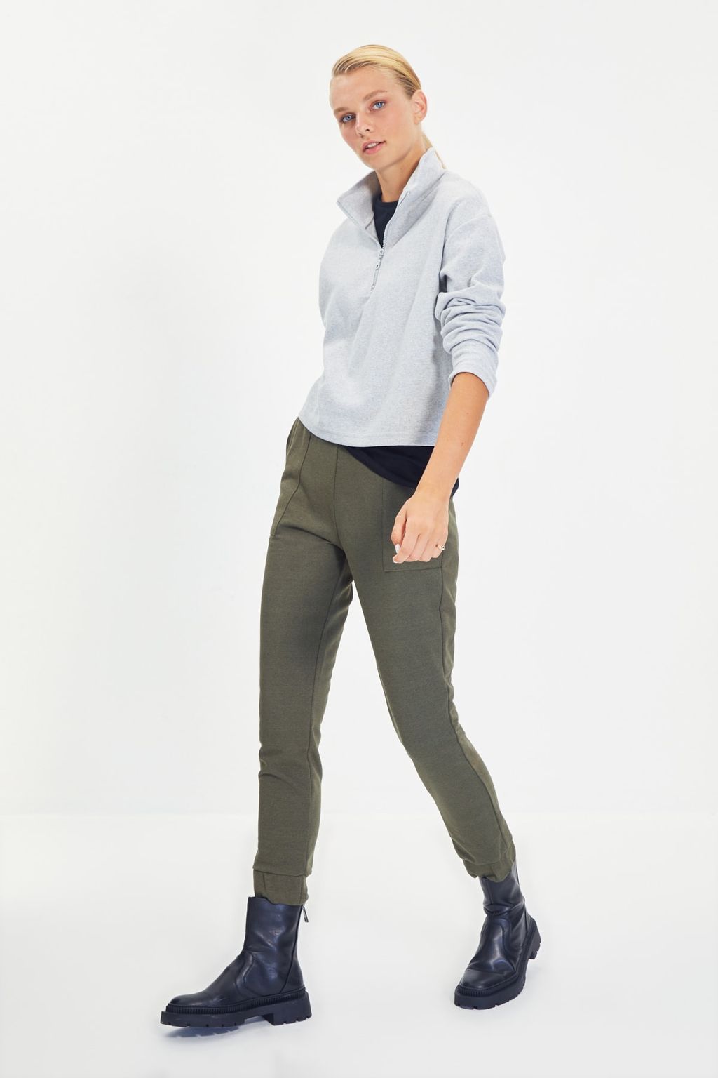 Gri Selanik/Triko Gorunumlu Fermuarl? Yaka Regular/Normal Kal?p Orme Sweatshirt TWOAW22SW0732