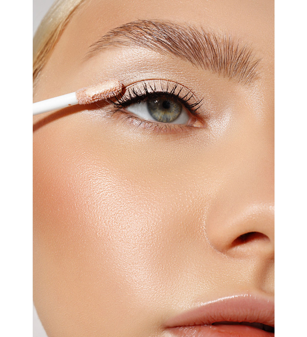 LuxVisage Тени для век жидкие SATIN Nude super stay тон 201 Ivory 3,5г - Golden rose фото 3