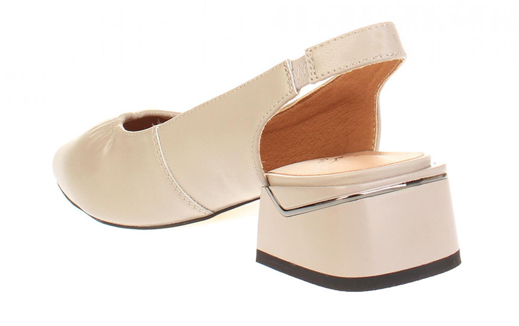 Босоножки Spur JN251_01_15_SP