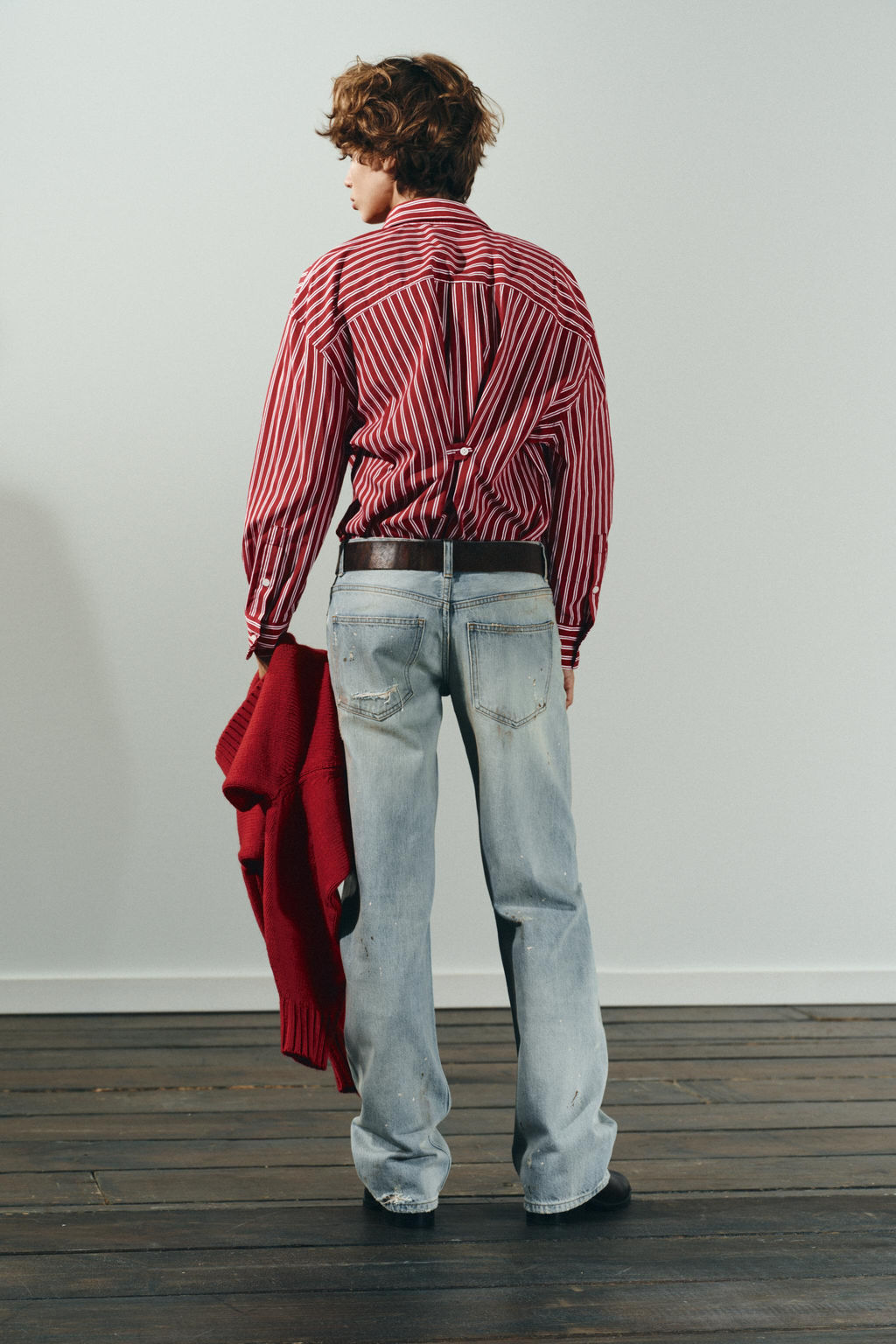 TRF MID-WAIST CROPPED STRAIGHT-LEG JEANS - Zara фото 6