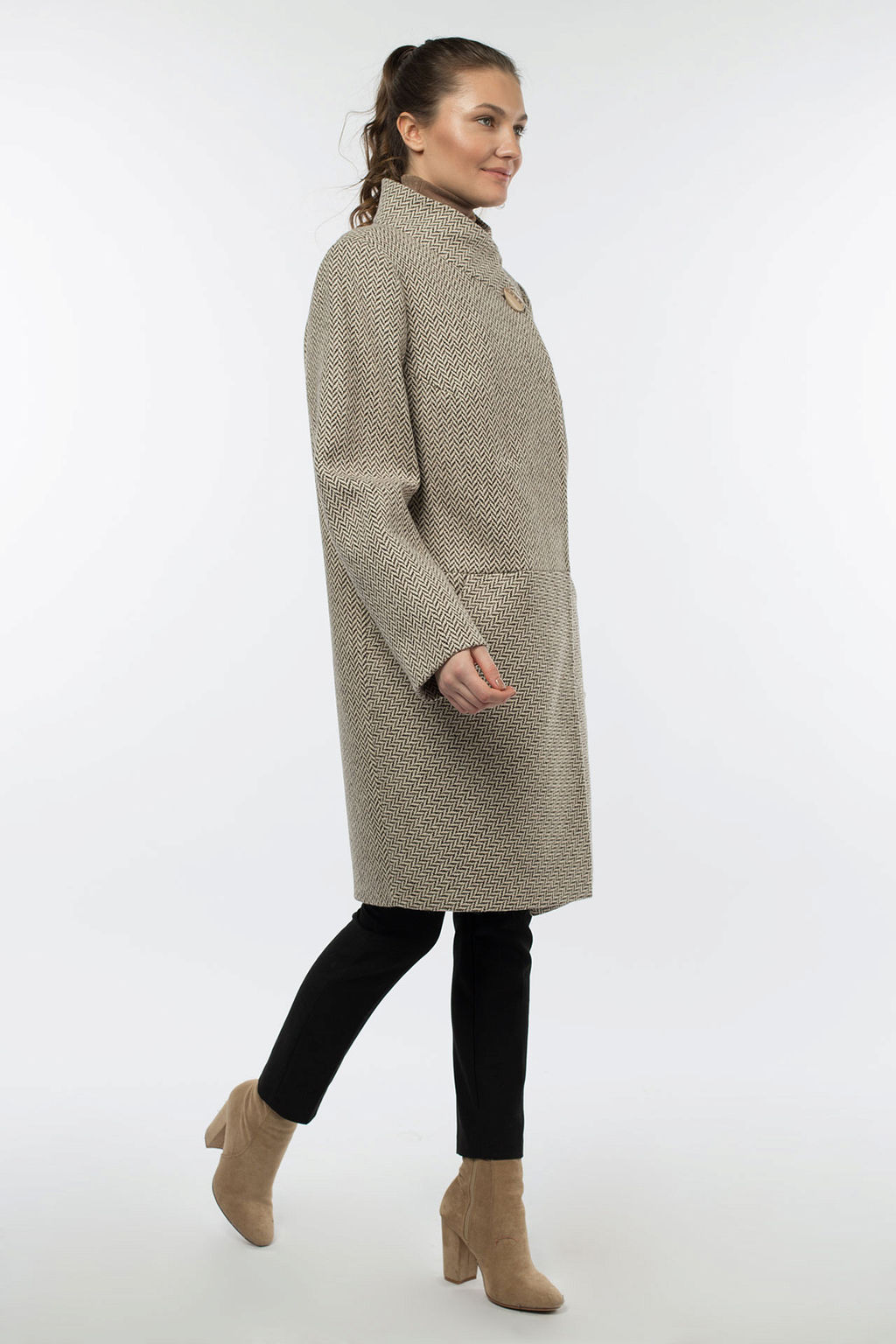 01-08589 Пальто женское демисезонное