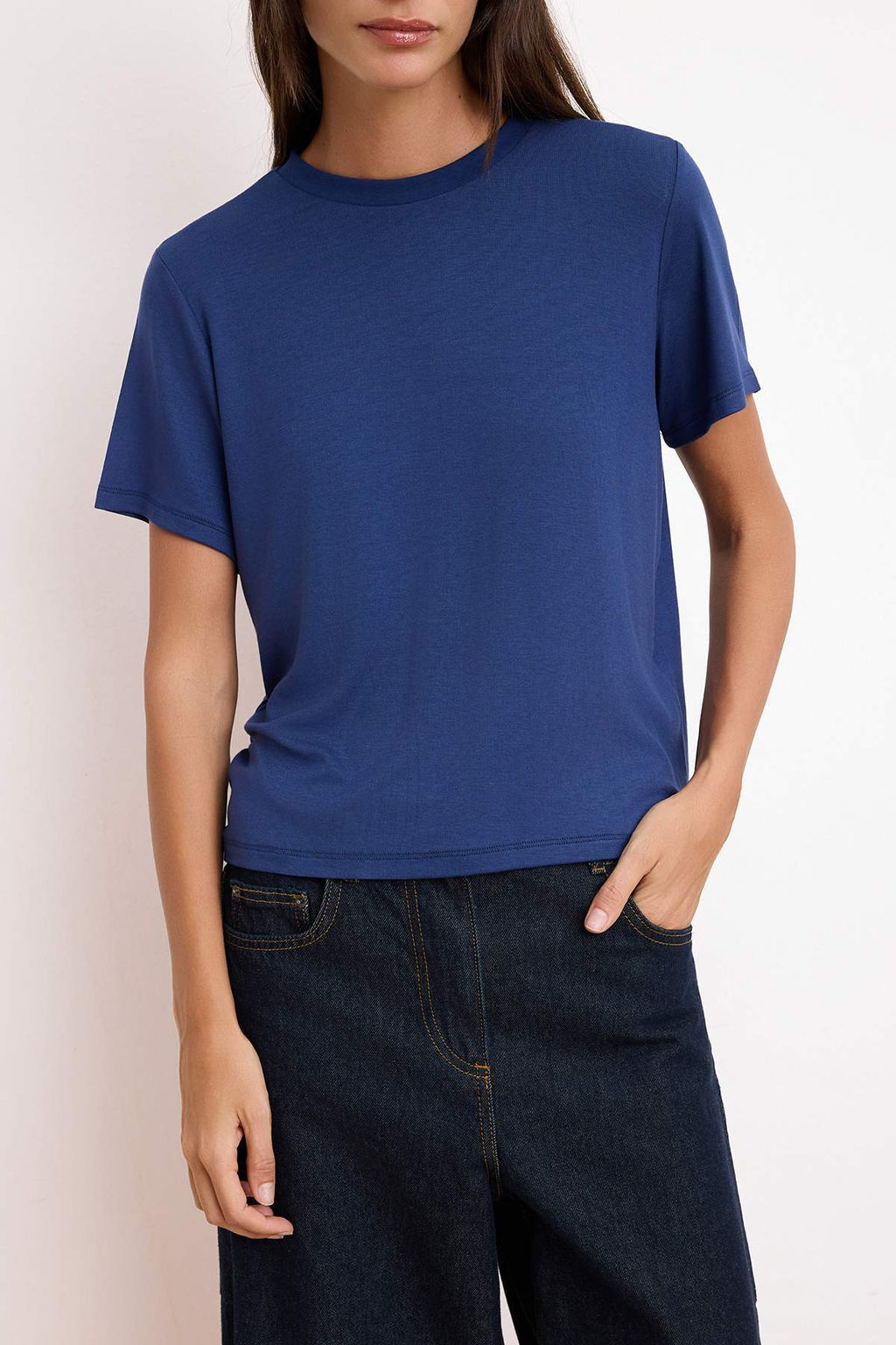 Lacivert Duz Regular/Normal Kal?p K?sa Kollu Yumusak Orme T-Shirt TWOSS26TS00159 - Trendyolmilla фото 3
