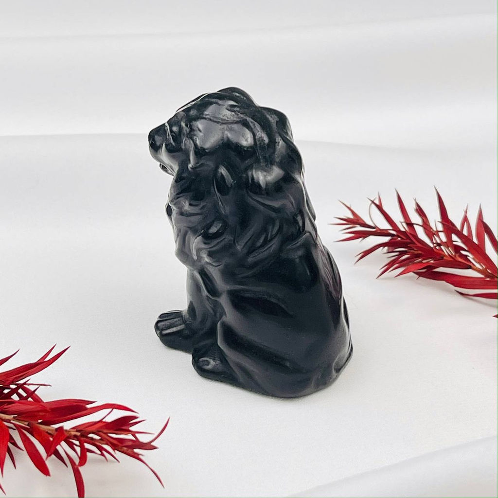 Фигурка резная из Обсидиана "Лев"