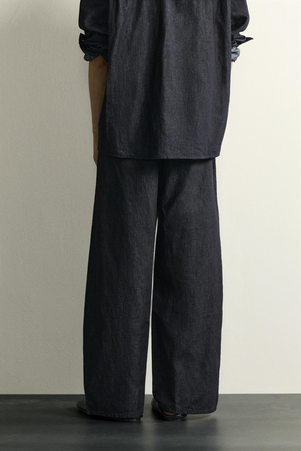 PANTAL?N CHINO DENIM LIGERO ALGOD?N - LINO / ?ndigo - Zara фото 3