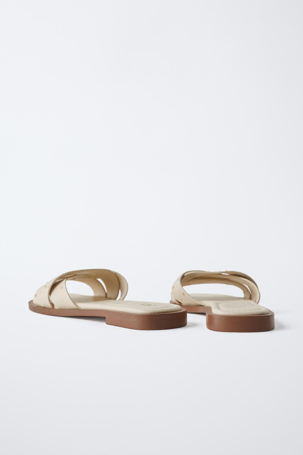 FLAT CRISS-CROSS SANDALS WITH STUDS - Zara фото 4