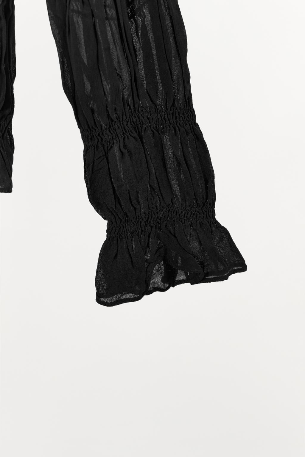 TEXTURED TOP WITH GATHERED DETAIL - Zara фото 5
