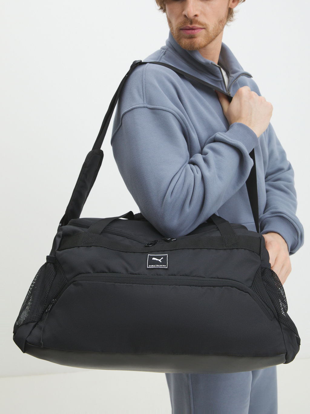 Спортивная сумка PUMA Training Sportsbag M Артикул 4189748, черный