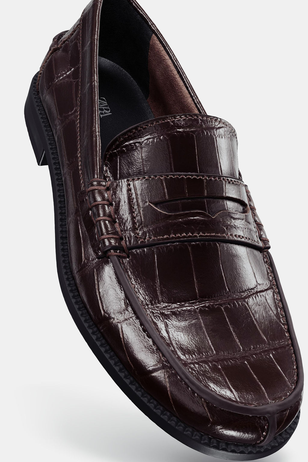 EMBOSSED LEATHER LOAFERS - Zara фото 3