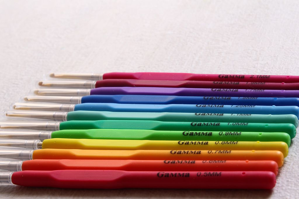 Для вязания Gamma RCH крючок с прорезин. ручкой сталь d 1.5 мм 13 см в блистере фото 8