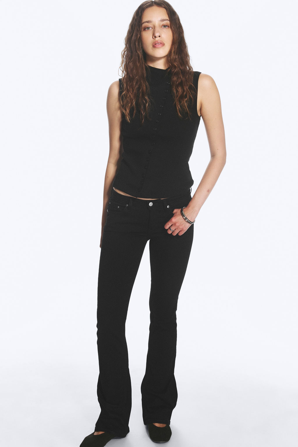 Vaqueros Luna de tiro bajo, skinny bootcut - H&m фото 3