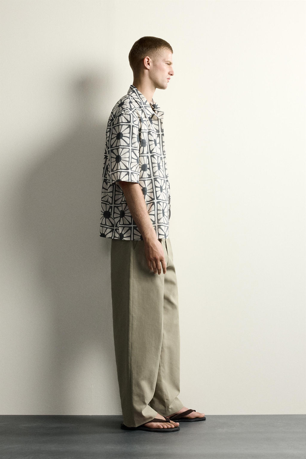 CAMISA RELAXED FIT ESTAMPADO MOSAICO / Blanco - Zara фото 4