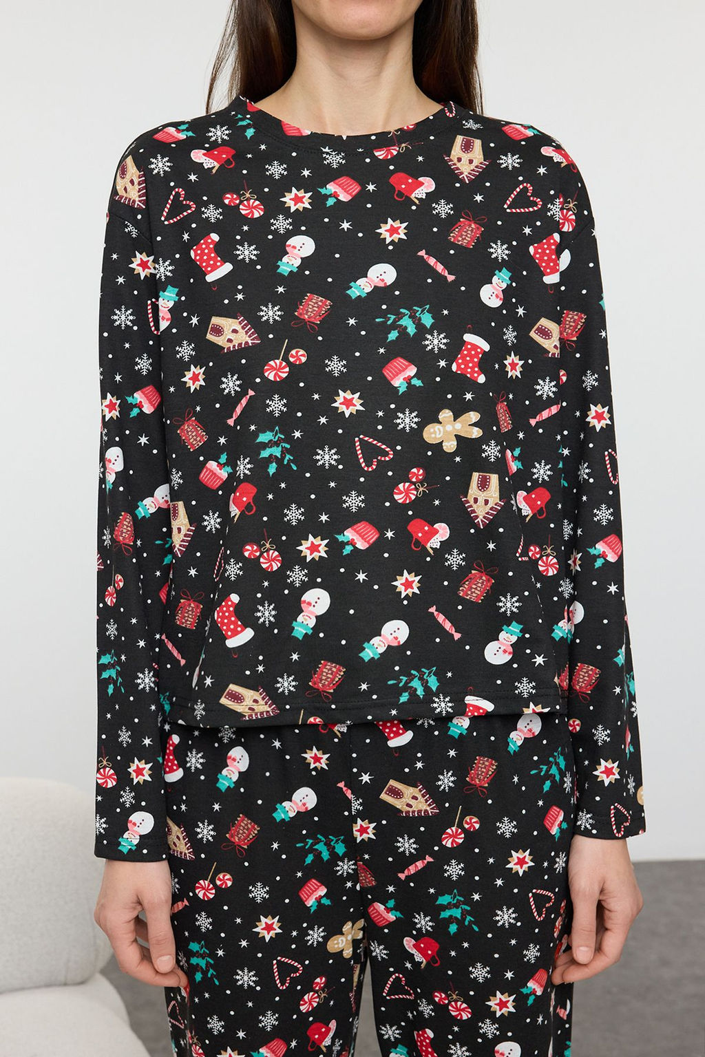 Siyah-Cok Renkli Y?lbas? Temal? Orme Pijama Tak?m? THMAW25PT00212 - Trendyolmilla фото 3