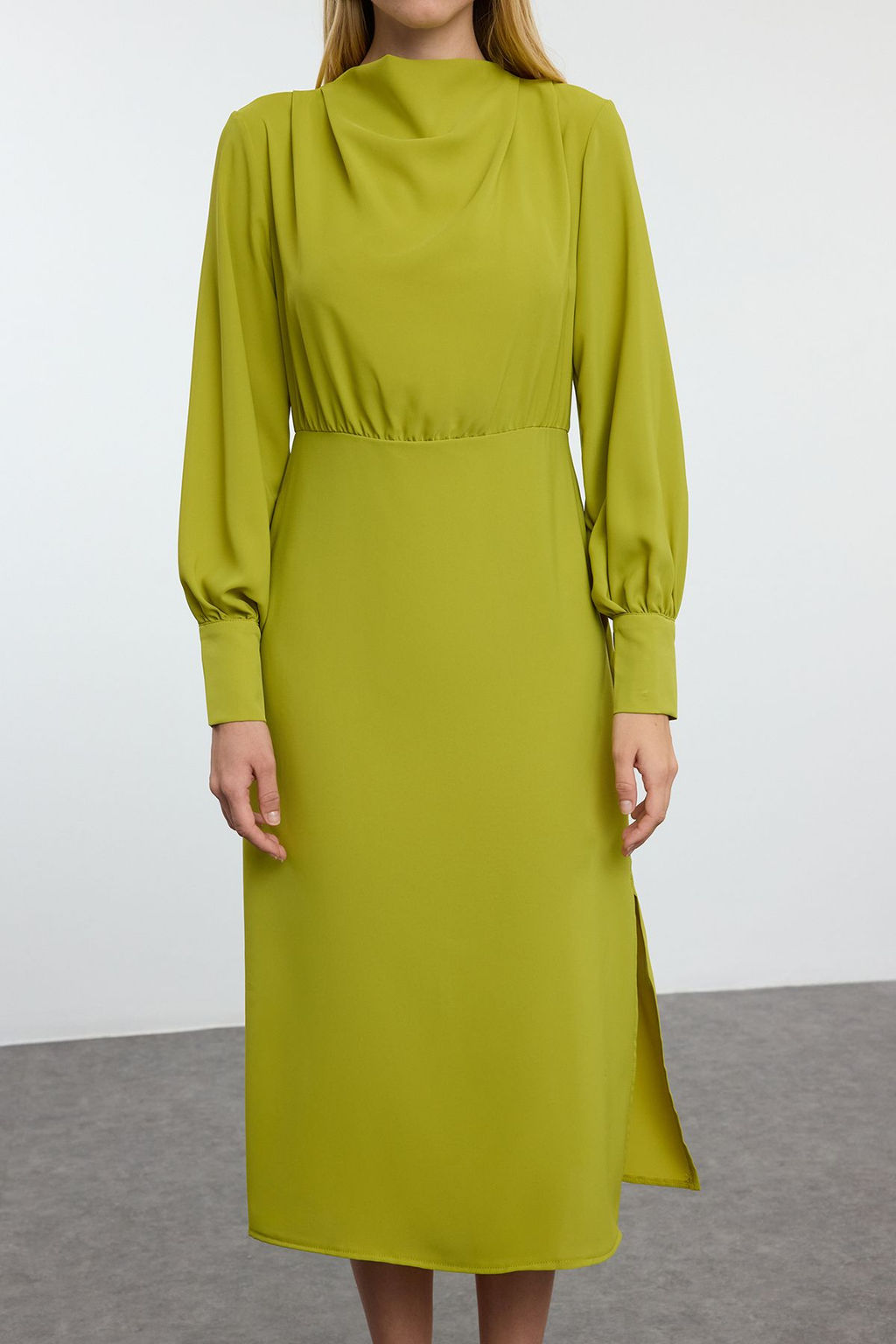 TRENDYOLMILLA Siyah Midi Y?rtmacl? Dokuma Elbise TWOAW24EL00851  фото 17