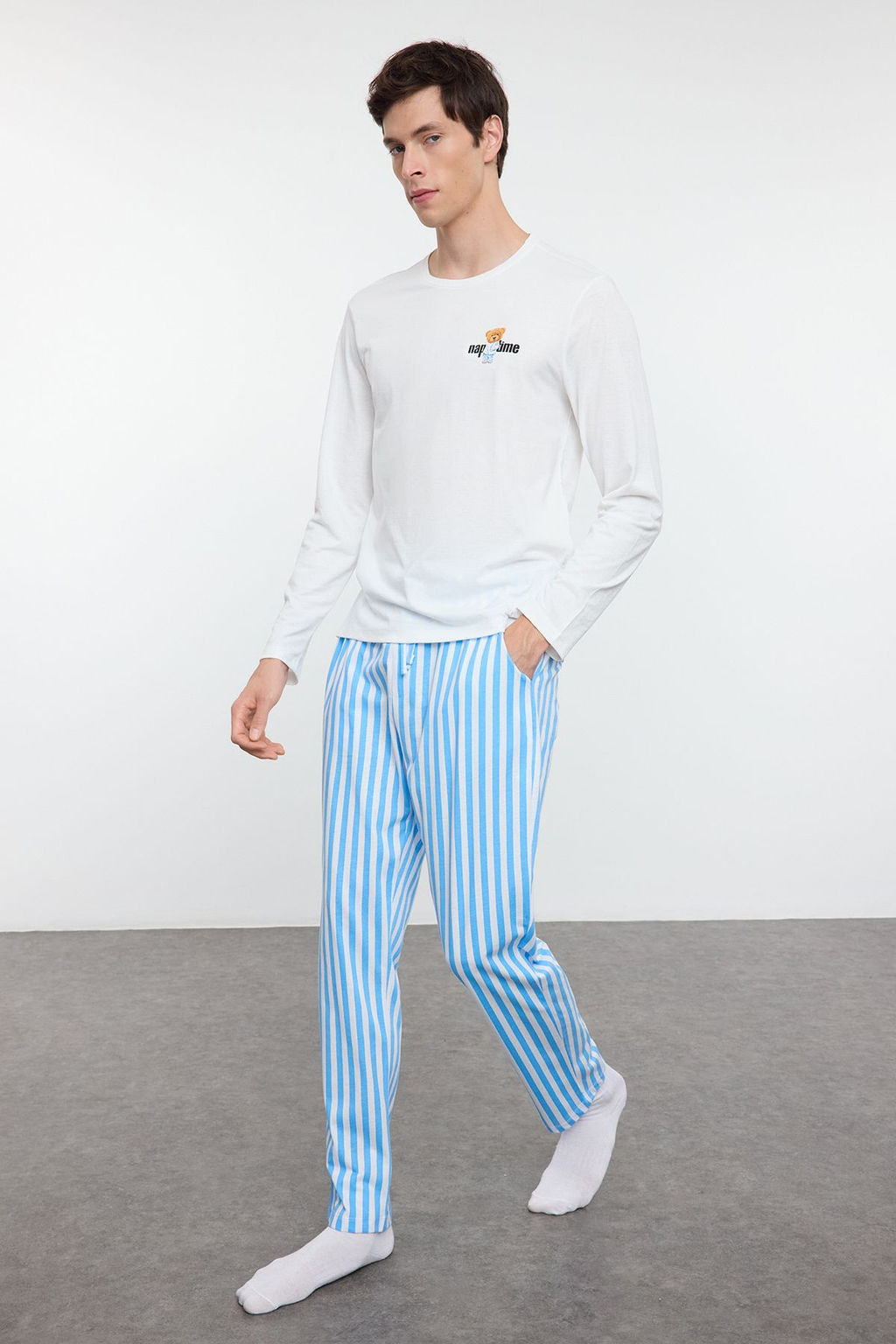 TRENDYOL MAN Bej - Kahve Regular Fit Cizgili Couple/Cift orme Pijama Tam?m? TMNAW25PT00049 - Trendyolmilla фото 2