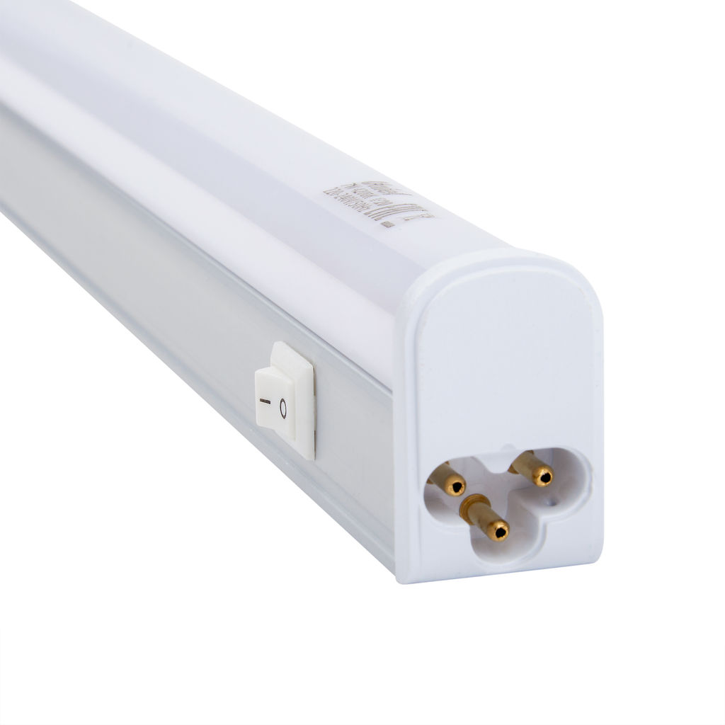 ULI-L02-7W-4200K-SL Линейный светильник LED (аналог Т5), 580Lm, 4200K, выключатель на корпусе.Цвет корпуса - серебристый.