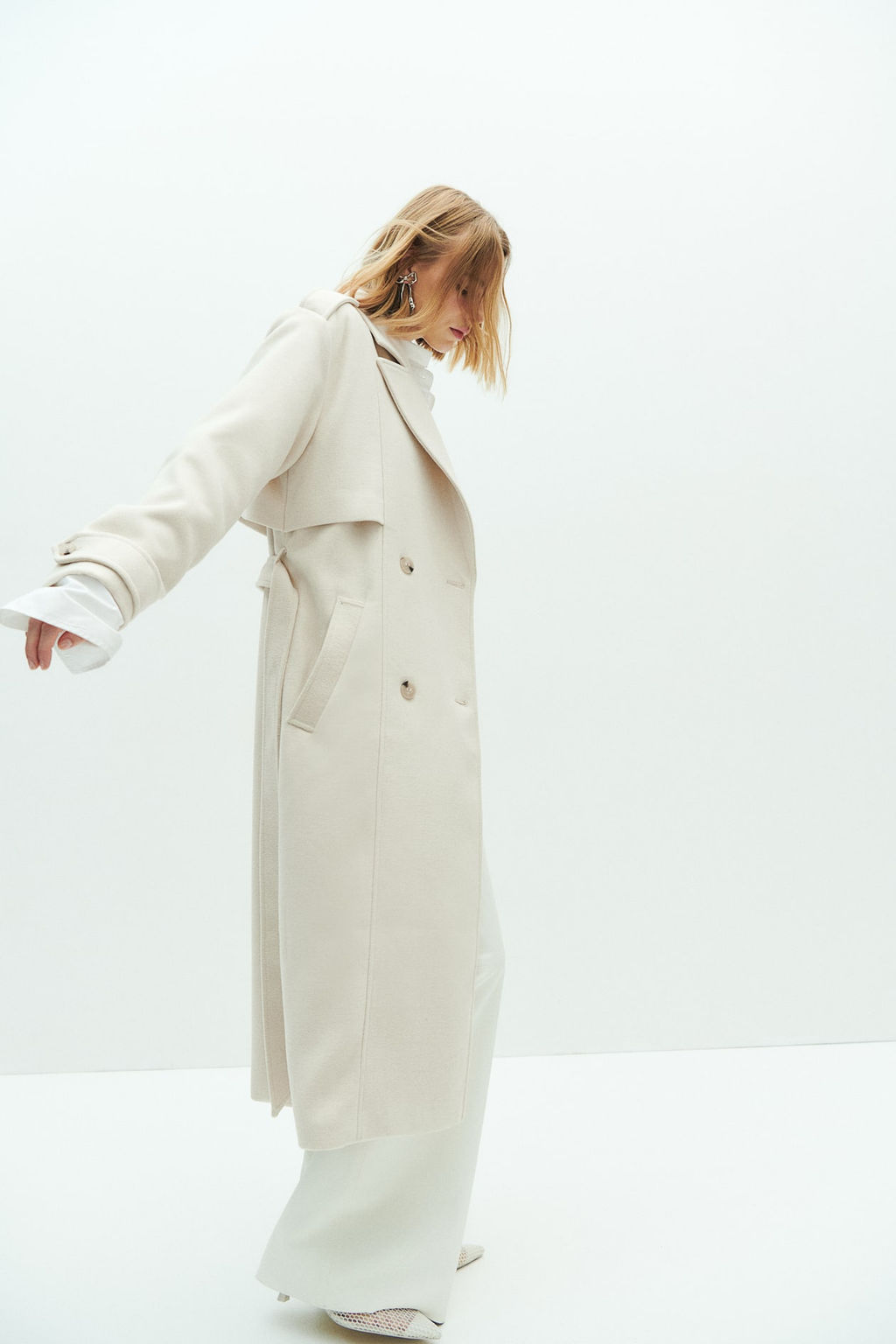 Gabardina de sarga con acabado cepillado