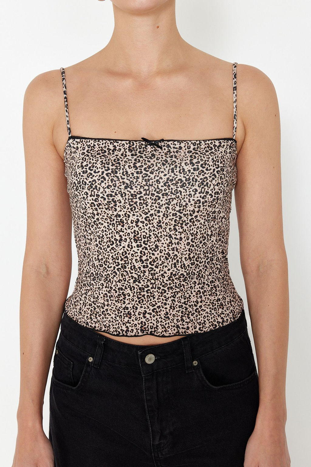 Trendyolmilla Kahverengi Leopar Bask?l? Ask?l? Crop Super Esnek Orme Bluz TWOSS24BZ00644  фото 5