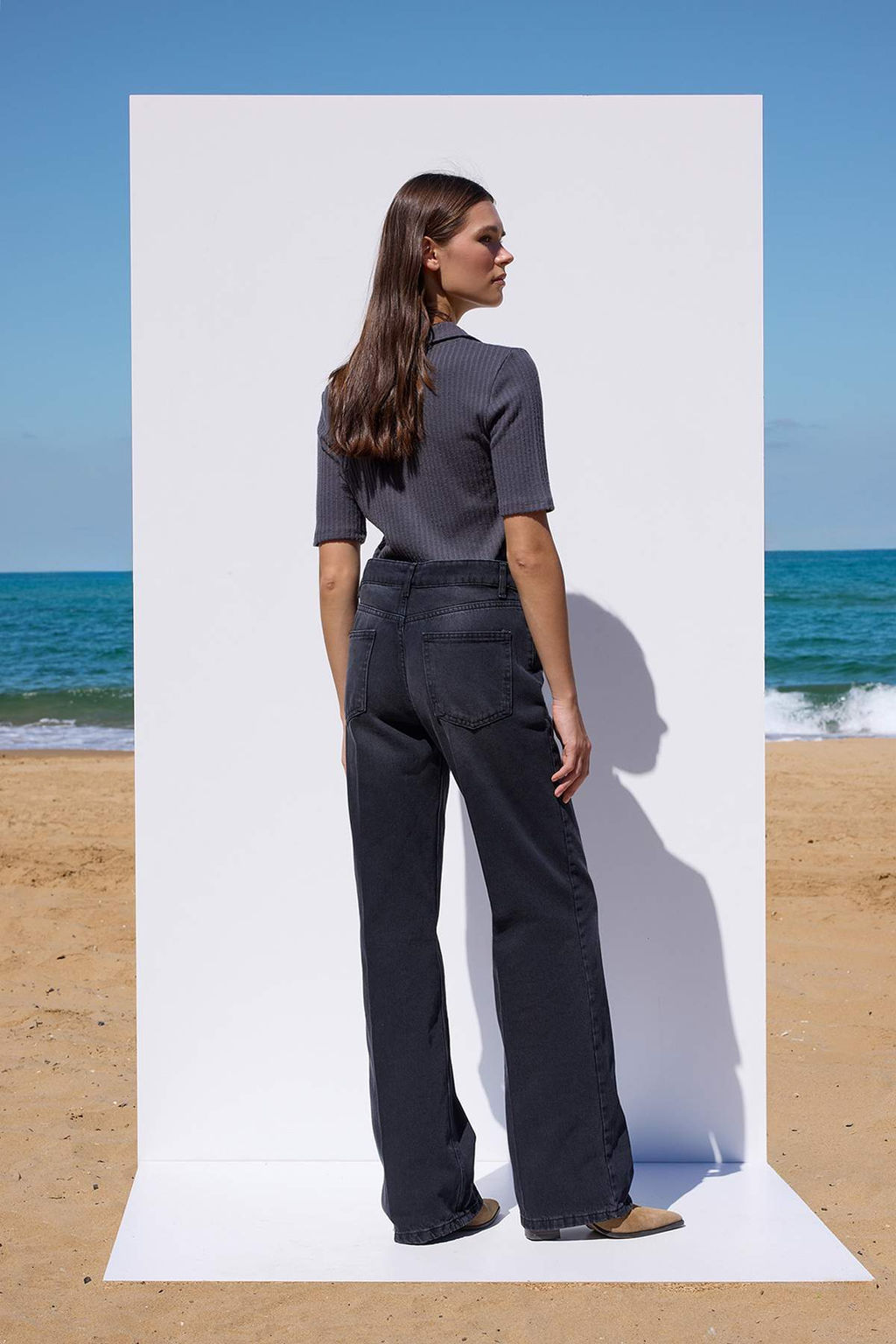 More Sustainable Siyah Rejeneratif Pamuk Normal Bel Wide Leg Jeans TWOAW26JE00219 - Trendyolmilla фото 4