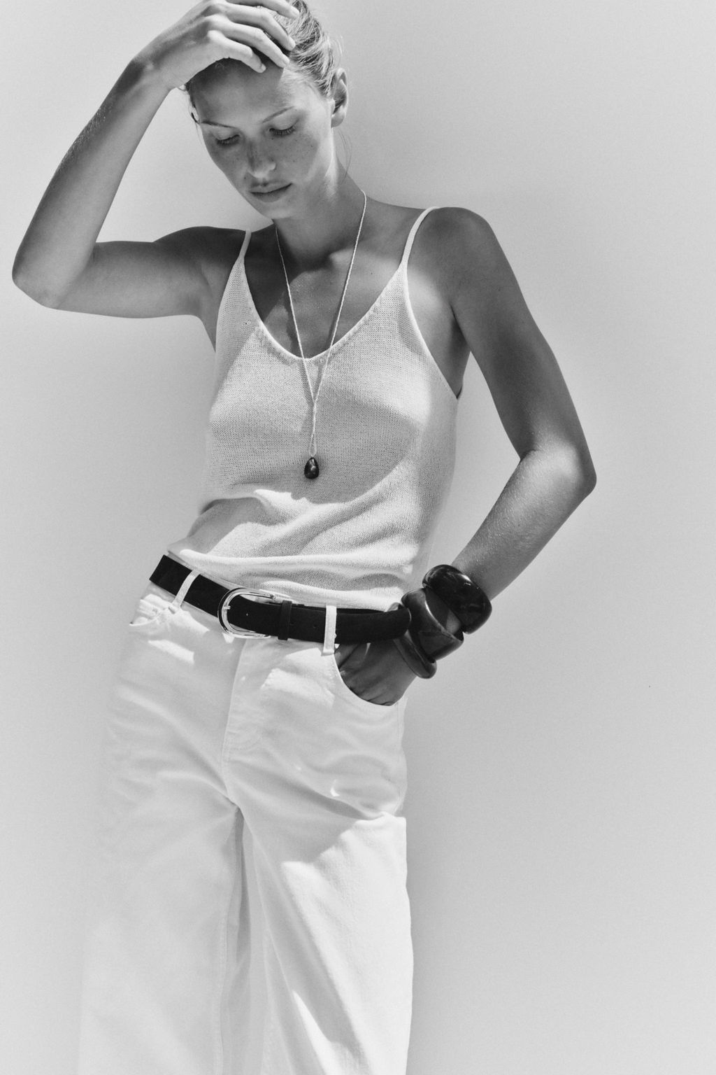 Z.10 HIGH-WAIST BELTED CULOTTES JEANS
