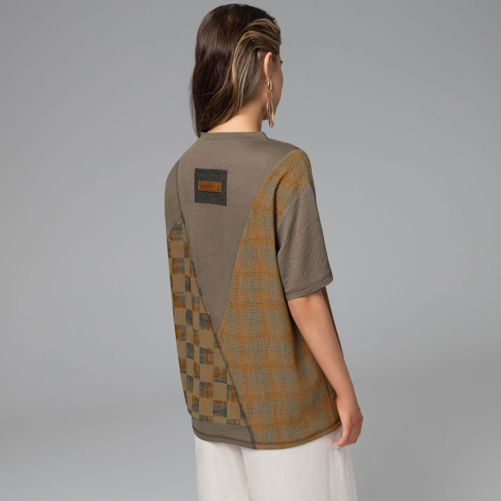 Футболка свободной посадки, Грань опасности (фэшн) - Charutti фото 5