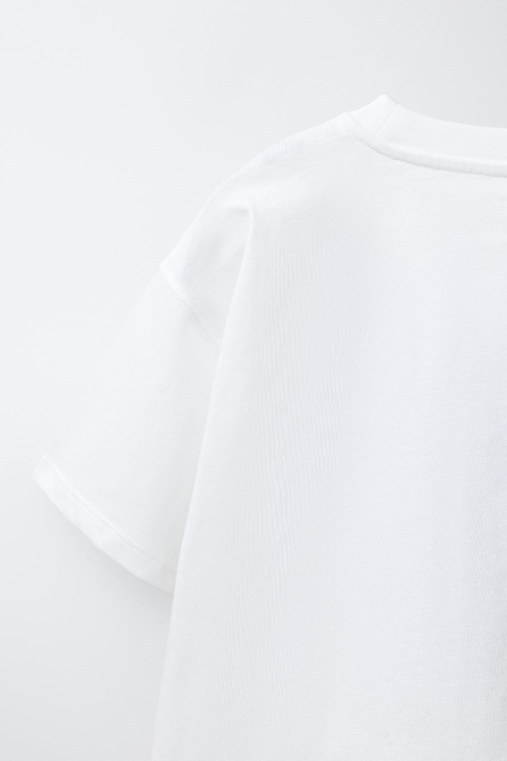 CAMISETA ESTAMPADO CORD?N BORDADO / Blanco roto - Zara фото 4