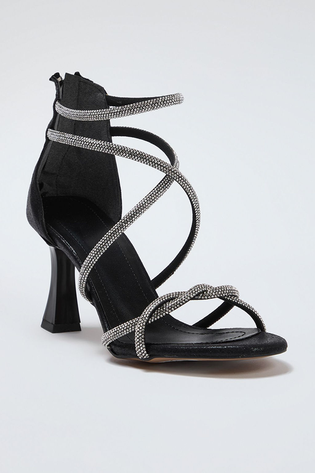 Siyah Tasl? Arkadan Fermuarl? Kad?n 8 cm Ince Topuklu Kad?n Abiye Topuklu Ayakkab? TAKSS25TO00006