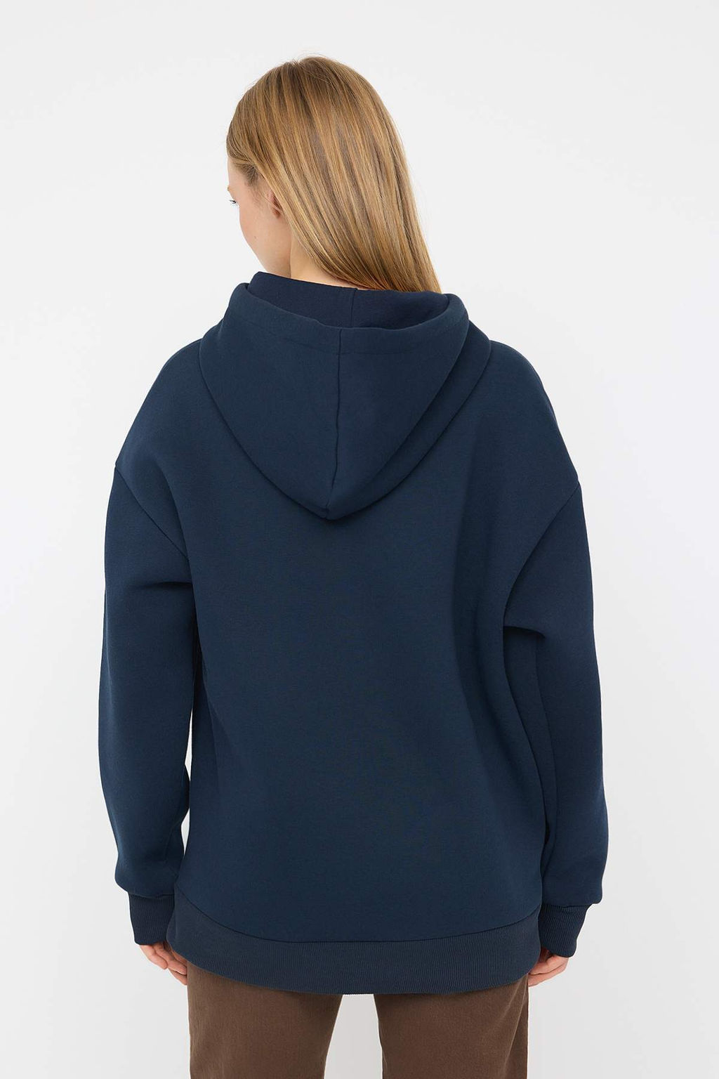 Teen Lacivert Nak?sl? Oversize/Genis Kal?p Kapusonlu Orme Sweatshirt TWOAW26SW00105