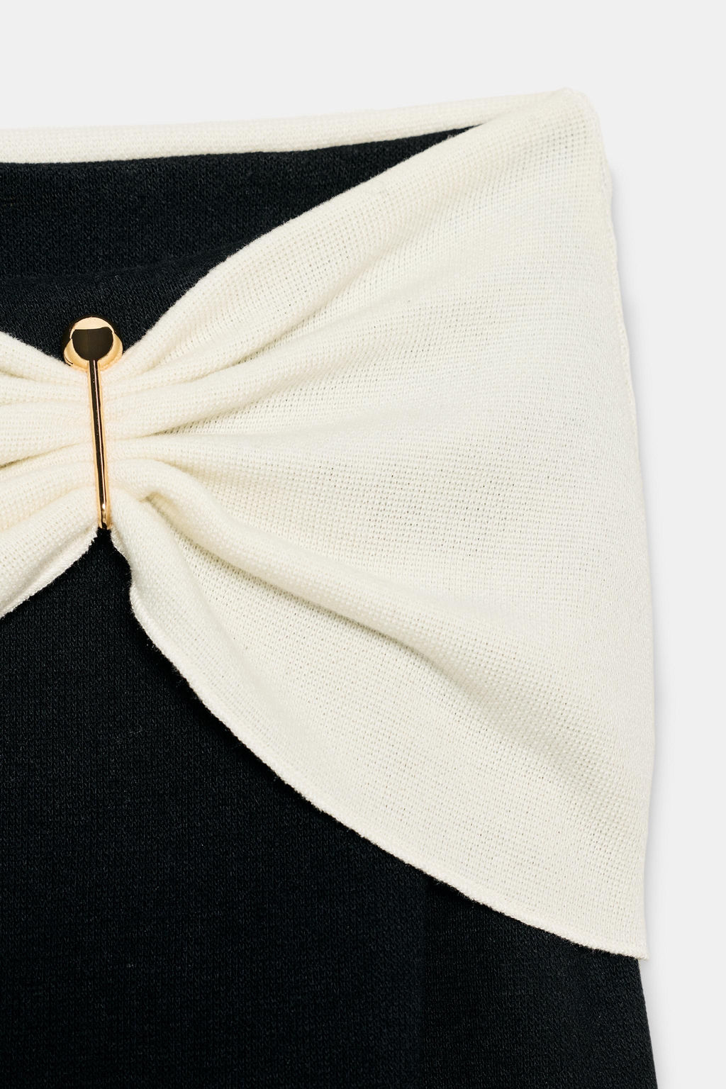 SOFT TOP WITH BUCKLE - Zara фото 7